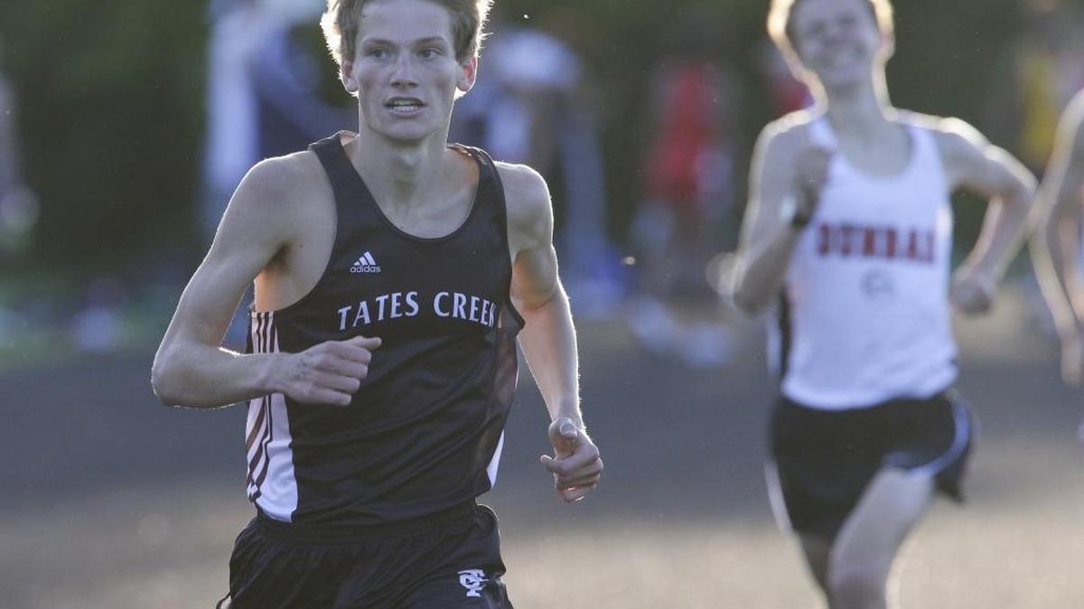 Tates Creek’s Alex Mortimer pulled away to win the boys’ 1,600-meter run on Friday, May 13, 2016, in Lexington.