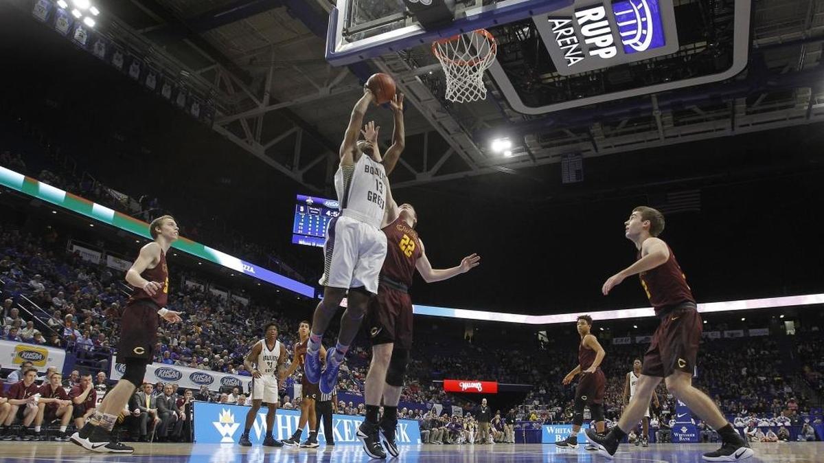 The 2017 Boys’ Sweet Sixteen was played March 15-19, which put it in conflict with the opening weekend of college basketball’s NCAA Tournament.