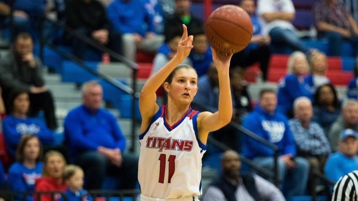 Faith Lake and Mercer County will be looking for their second straight state championship when the Sweet Sixteen tips off Wednesday.