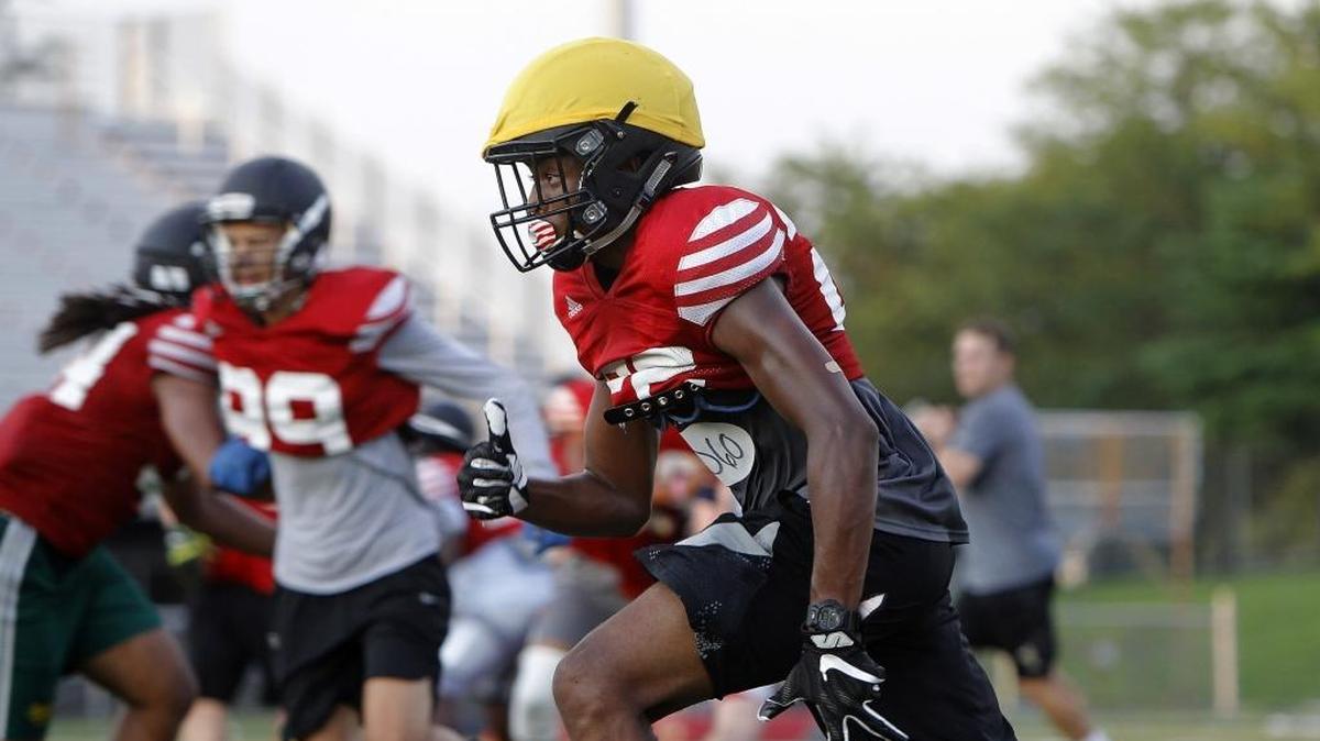 Former Paul Laurence Dunbar wide receiver Darren Edmond will be a walk-on for Kentucky this season.