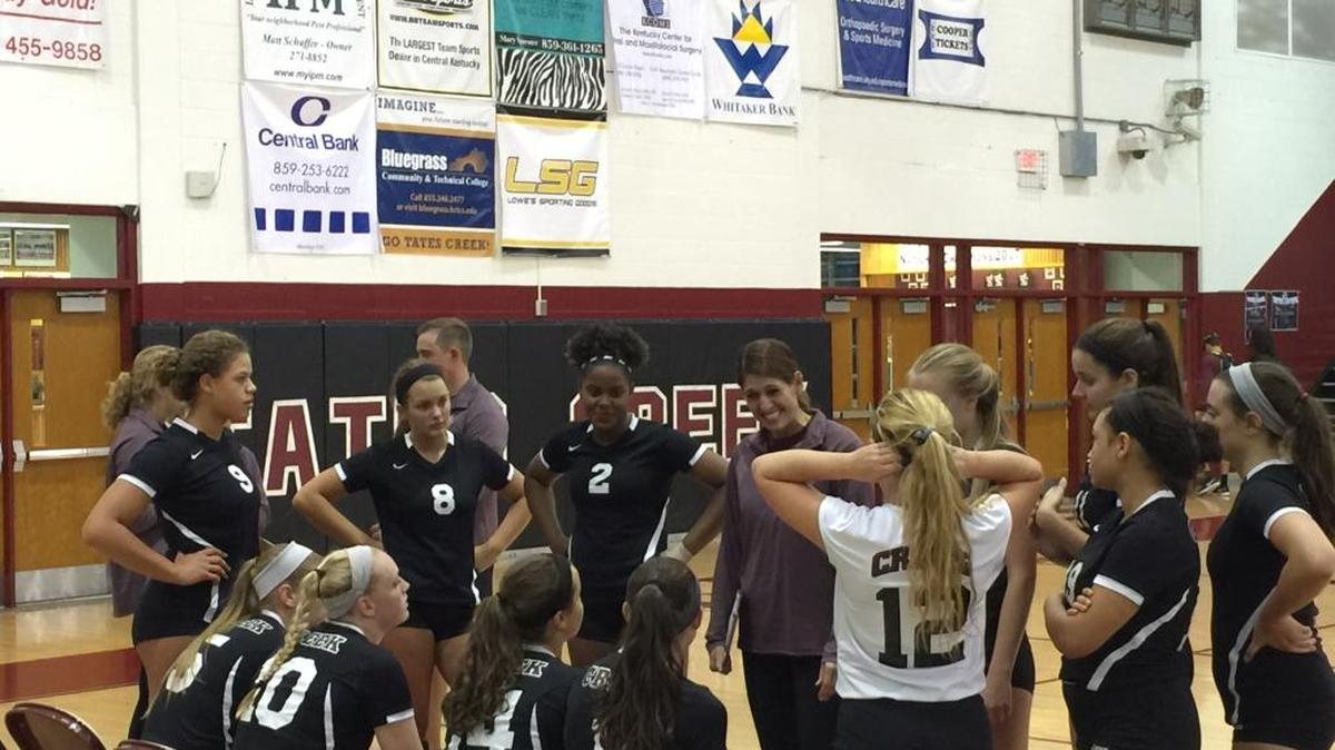 Tates Creek Coach Sara Chaffin (center) encouraged her team during its match against Newport Central Catholic on Tuesday, Aug. 23, 2016.