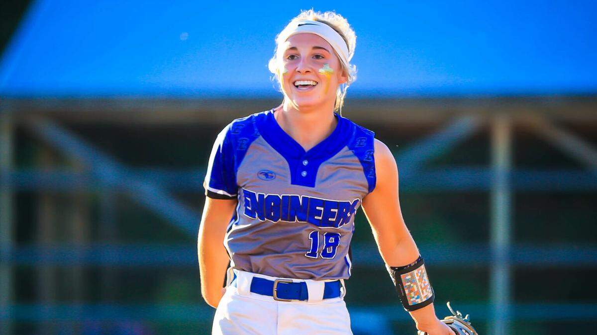 Estill County’s Emma Winkle has been named the 2022 Miss Softball by the Kentucky Softball Coaches Association.