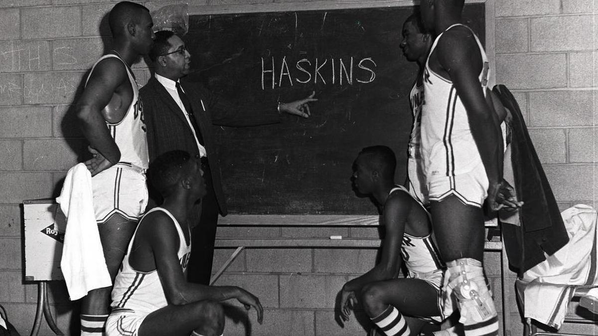 Coach S.T. Roach prepared his Dunbar Bearcats to take on Taylor County High School and its star player, Clem Haskins, in the 1963 state tournament.