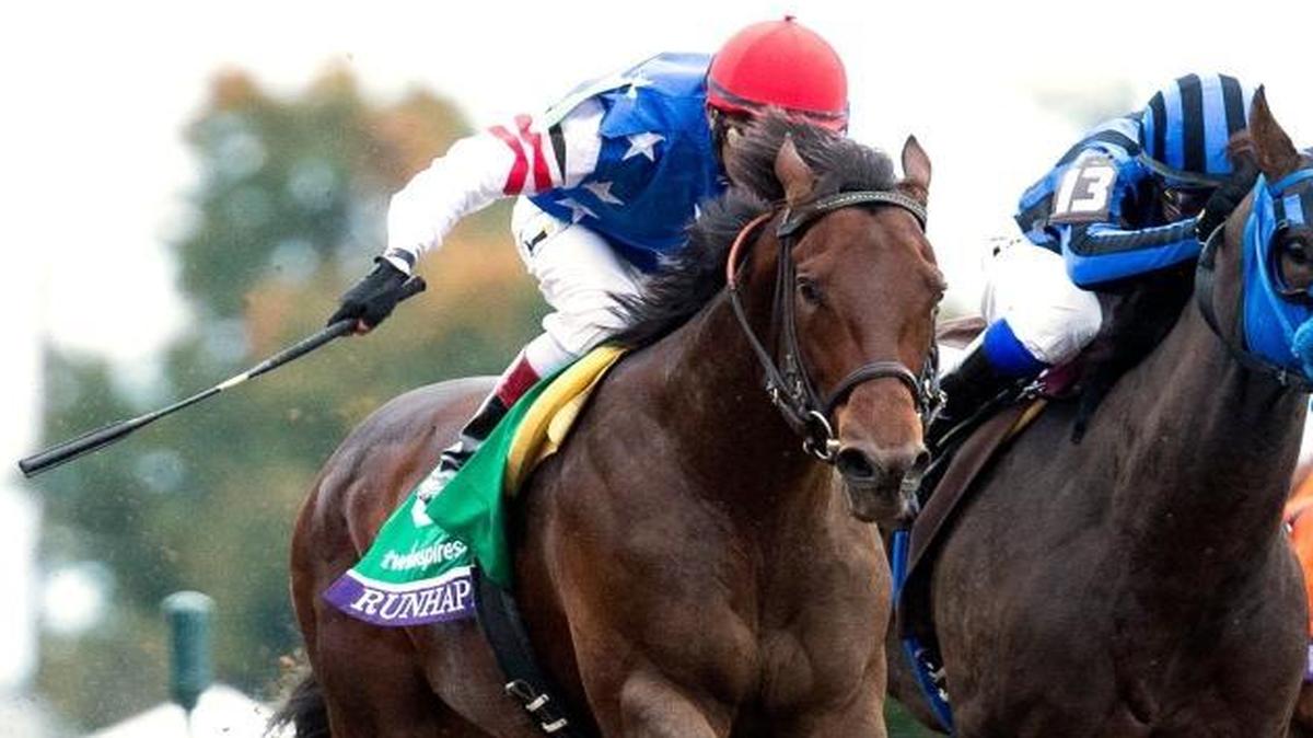 Runhappy, left, with Edgar Prado up, battled Private Zone, center, and Holy Boss to win the Breeders’ Cup Sprint at the 2015 Breeders’ Cup at Keeneland. Runhappy ran a track record of 1:08.58.