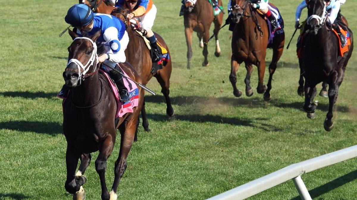 Racing resumes at Keeneland on Wednesday with eight races. First post is 1:05 p.m.