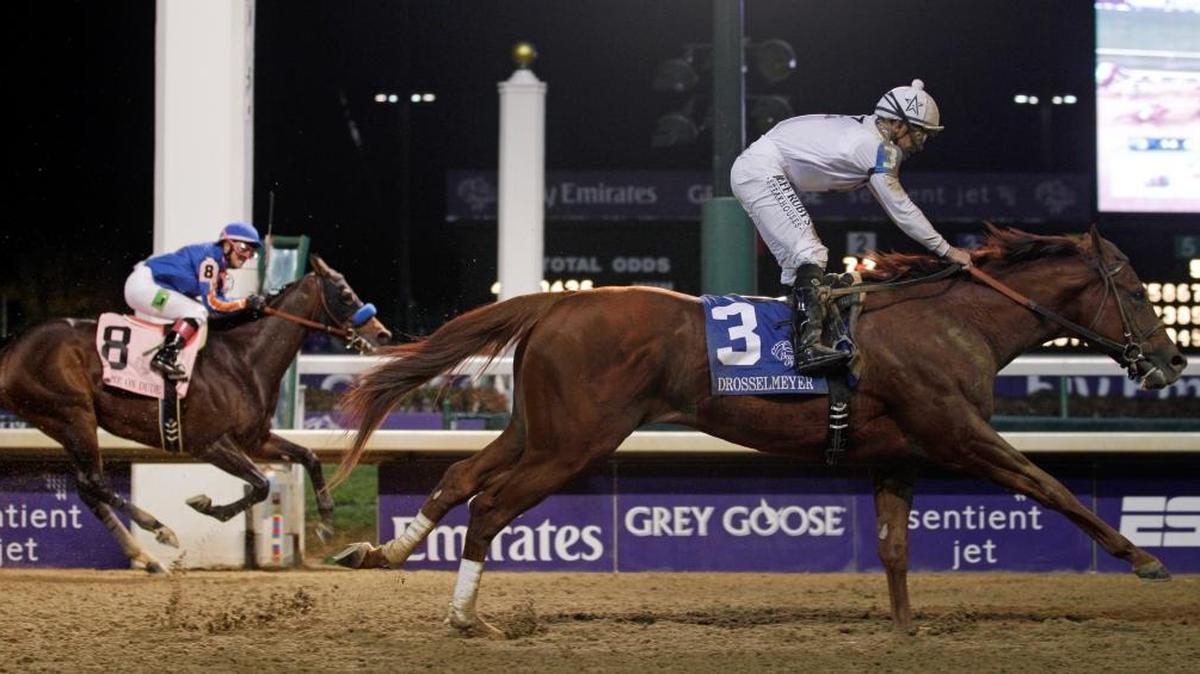 Drosselmeyer, with Mike Smith up, pulled ahead to win the Breeders’ Cup Classic at Churchill Downs on Nov. 5, 2011.