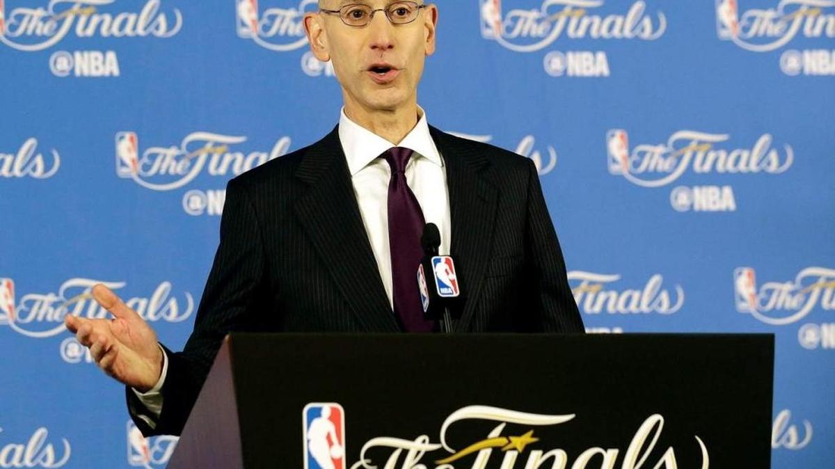 NBA commissioner Adam Silver, speaking at a press conference before Game 1 of the 2017 NBA Finals between Golden State and Cleveland, has said he would like to see the league’s age requirement amended.