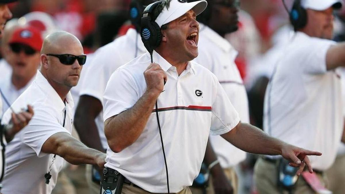 First-year Georgia head coach Kirby Smart has come under fire as the Bulldogs have lost four of their last five. Kentucky plays host to Georgia on Saturday night at Commonwealth Stadium.