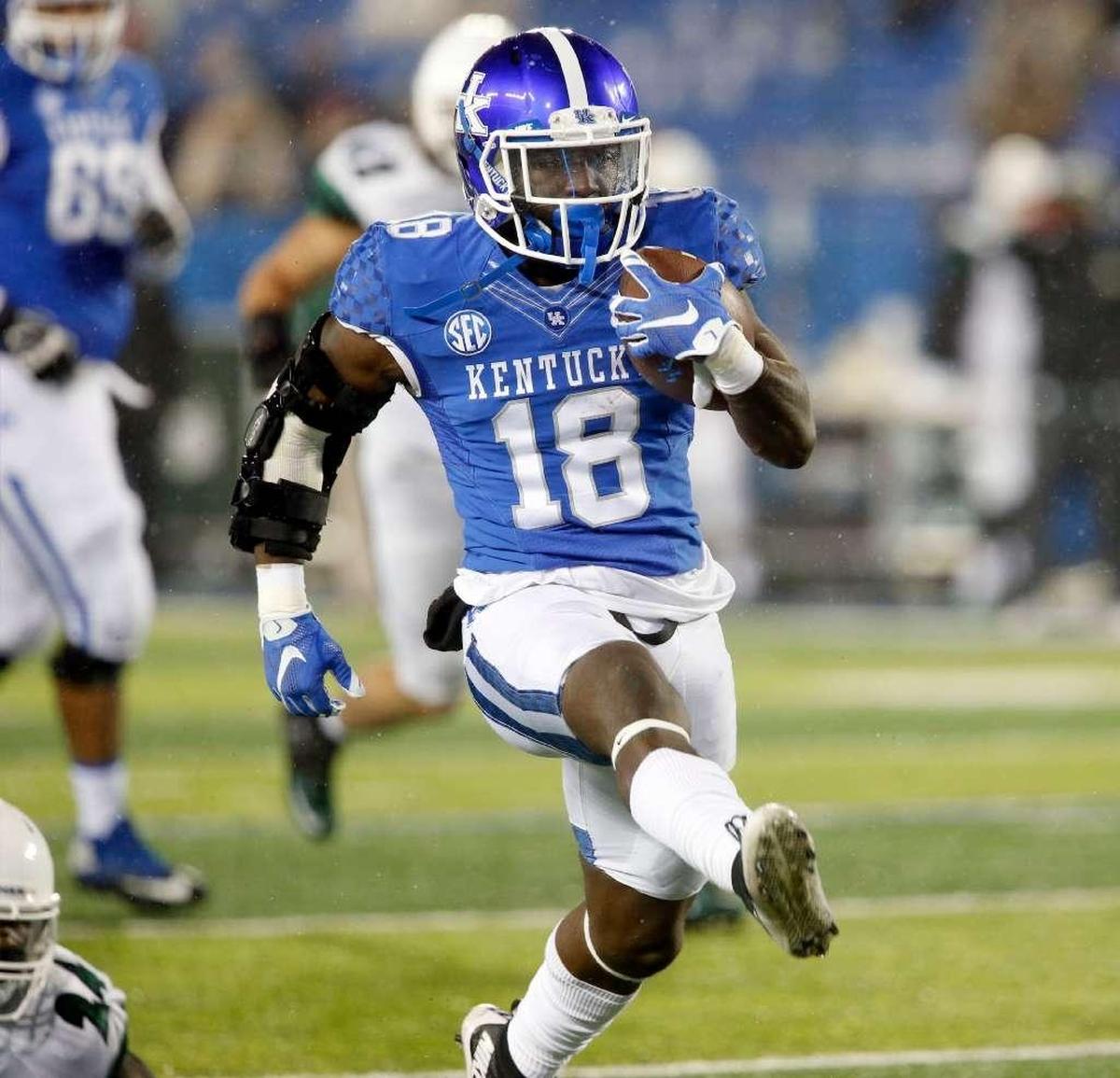 Boom Williams, Kentucky’s “big play” running back a season ago with four touchdown runs of 40 yards or more, gave up his final season of eligibility in 2017 to turn pro.