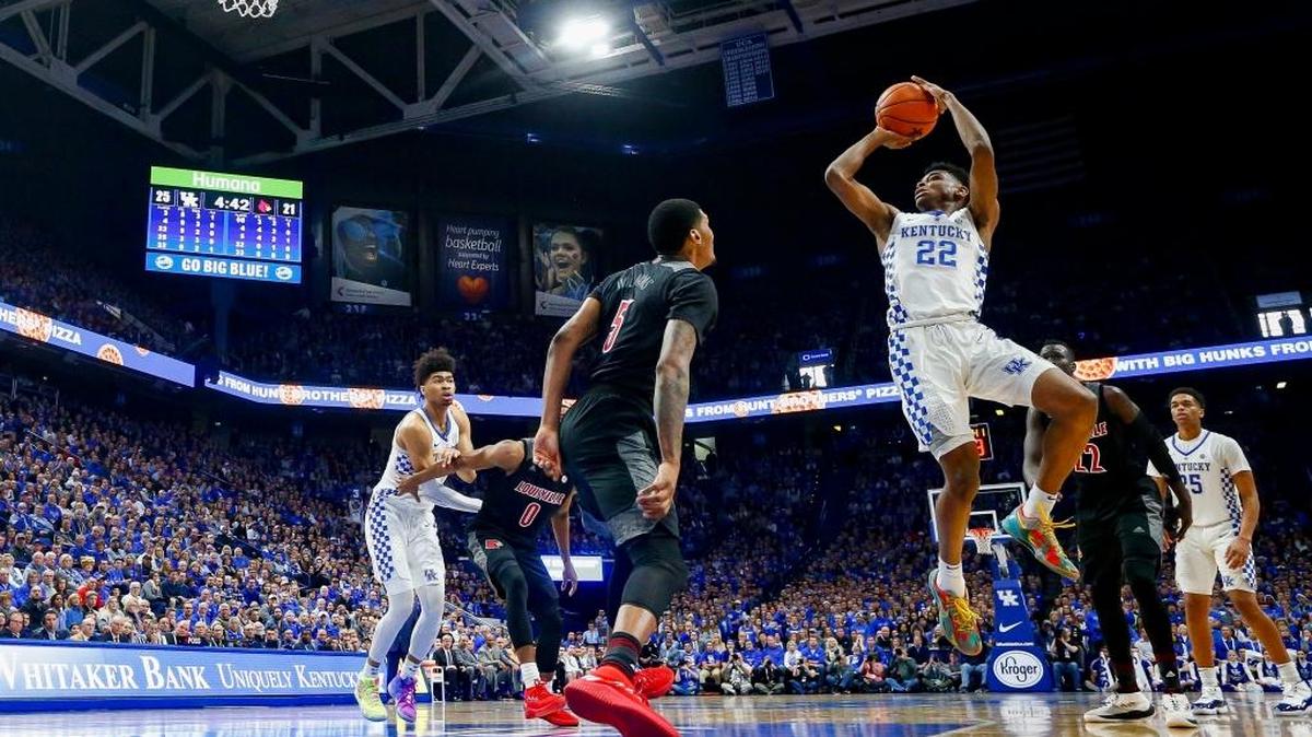Kentucky point guard Shai Gilgeous-Alexander (22) had 24 points, five rebounds, four assists and three steals as the Wildcats beat U of L 90-61 in Rupp Arena.