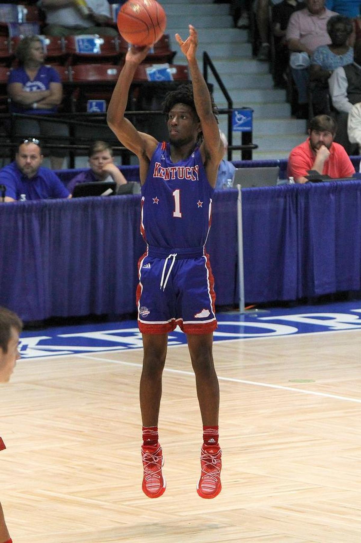 Reigning Kentucky Mr. Basketball Taveion Hollingsworth of Paul Laurence Dunbar is part of a talented recruiting class Rick Stansbury attracted to Western Kentucky University.
