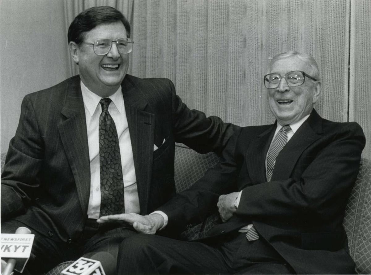 Former Kentucky basketball coach Joe B. Hall laughed with former UCLA basketball coach John Wooden during a visit to Lexington by the latter in 1991. Wooden died at age 99 in 2010.