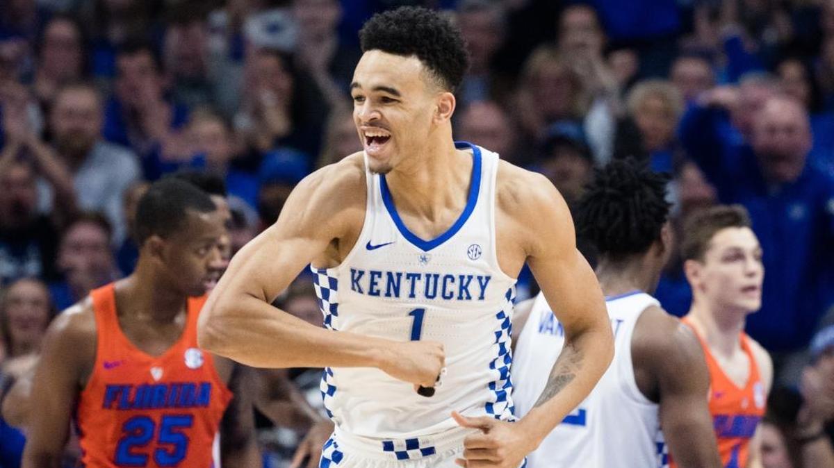 Kentucky junior-to-be big man Sacha Killeya-Jones announced Monday on Twitter that he planned to transfer to a different school.