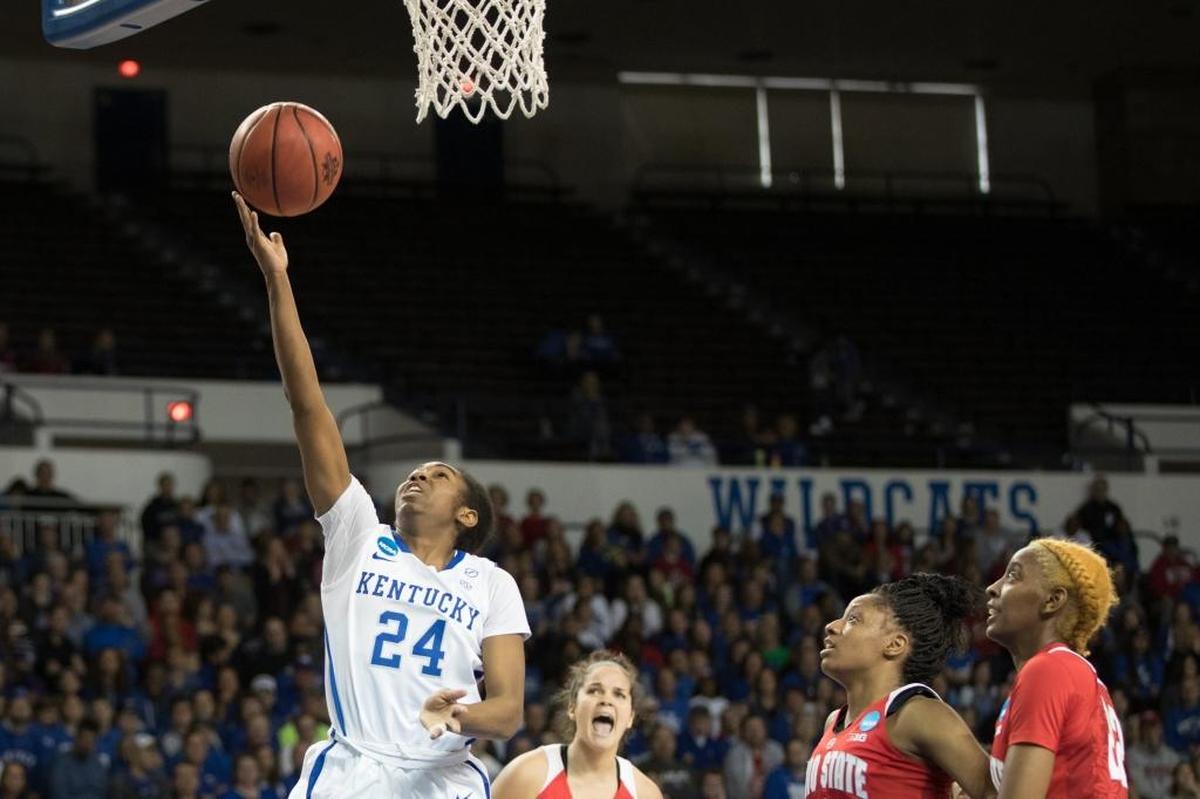 With the loss to graduation of stars Makayla Epps and Evelyn Akhator, Kentucky guard Taylor Murray, No. 24, says “I feel like I have to score more and be more aggressive so my team can win.”