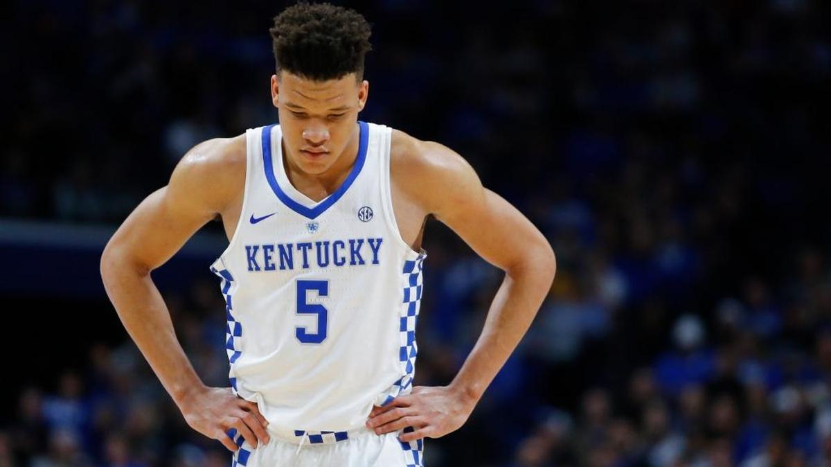 Kentucky forward Kevin Knox, No. 5, was missed three of the six three-point shots UK misfired on in the Wildcats’ 78-73 NCAA Tournament round of 64 victory over Davidson — the game in which Kentucky’s streak of 1,047-consecutive games with a made three-point basket ended.