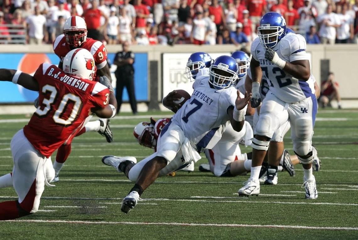 Kentucky quarterback Shane Boyd spent a lot of time on the run in Louisville’s 28-0 victory over UK in 2004.