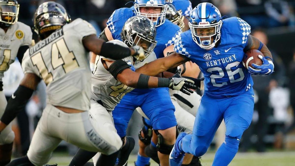Against Vanderbilt last season in Nashville, Kentucky’s Benny Snell had three touchdowns and 116 yards. The running back averaged 6.8 yards per carry. “You’re going to feel his presence in the ball game,” Commodores Coach Derek Mason said of the junior.