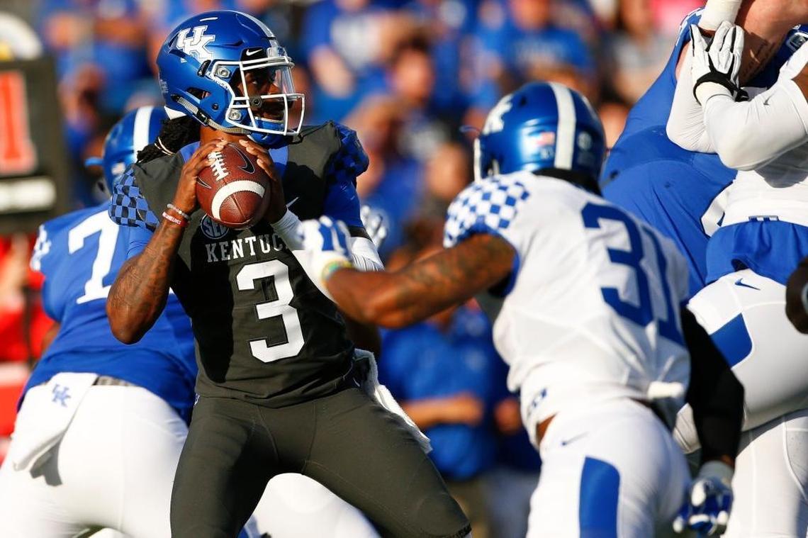 Kentucky quarterback Terry Wilson (3) threw for a game-high 131 yards in UK’s Blue-White Spring Game on Friday while completing 10 of 24 passes with one interception. The 6-foot-3, 205-pound sophomore from Oklahoma City, a junior-college transfer who started his college career at Oregon, is battling redshirt sophomore Gunnar Hoak to be UK’s starting QB in 2018.
