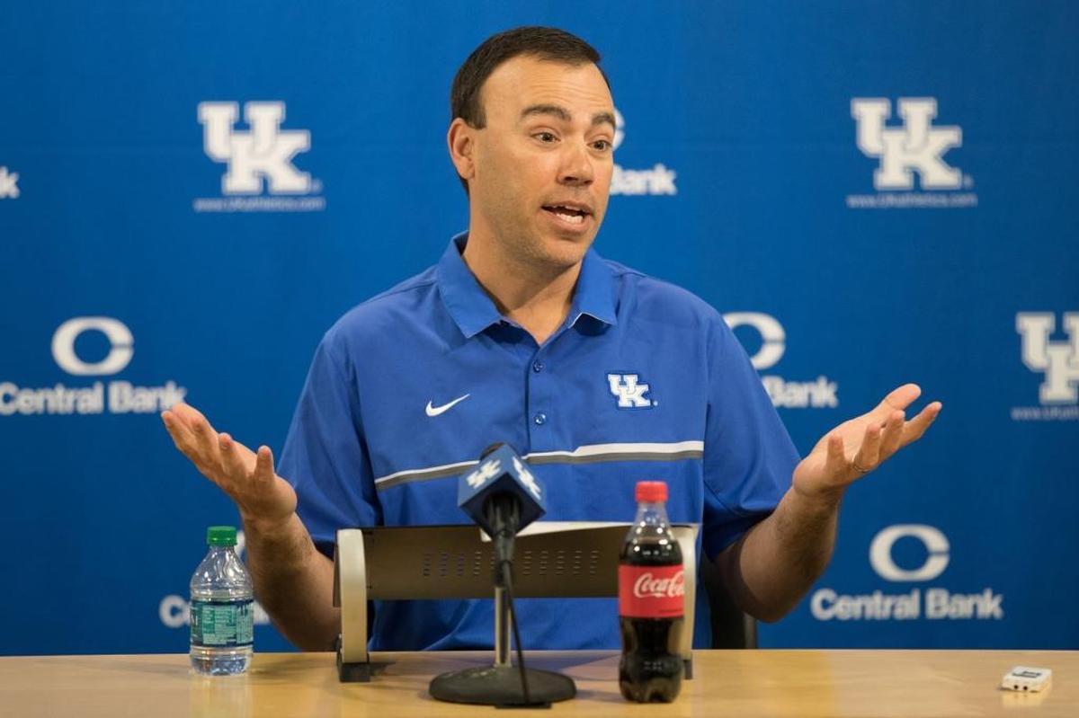 Nick Mingione’s fifth-place finish in 2017 Kentucky Sports Figure of the Year voting is the highest by a Kentucky Wildcats baseball coach since John Cohen was third in 2006.