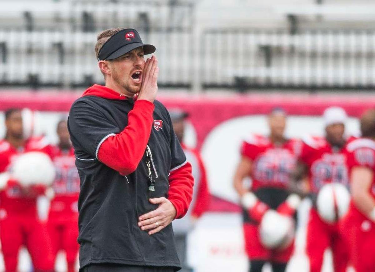 New Western Kentucky head coach Mike Sanford Jr. inherits a Hilltoppers program that has won three-straight bowl games and two-consecutive Conference-USA championships.