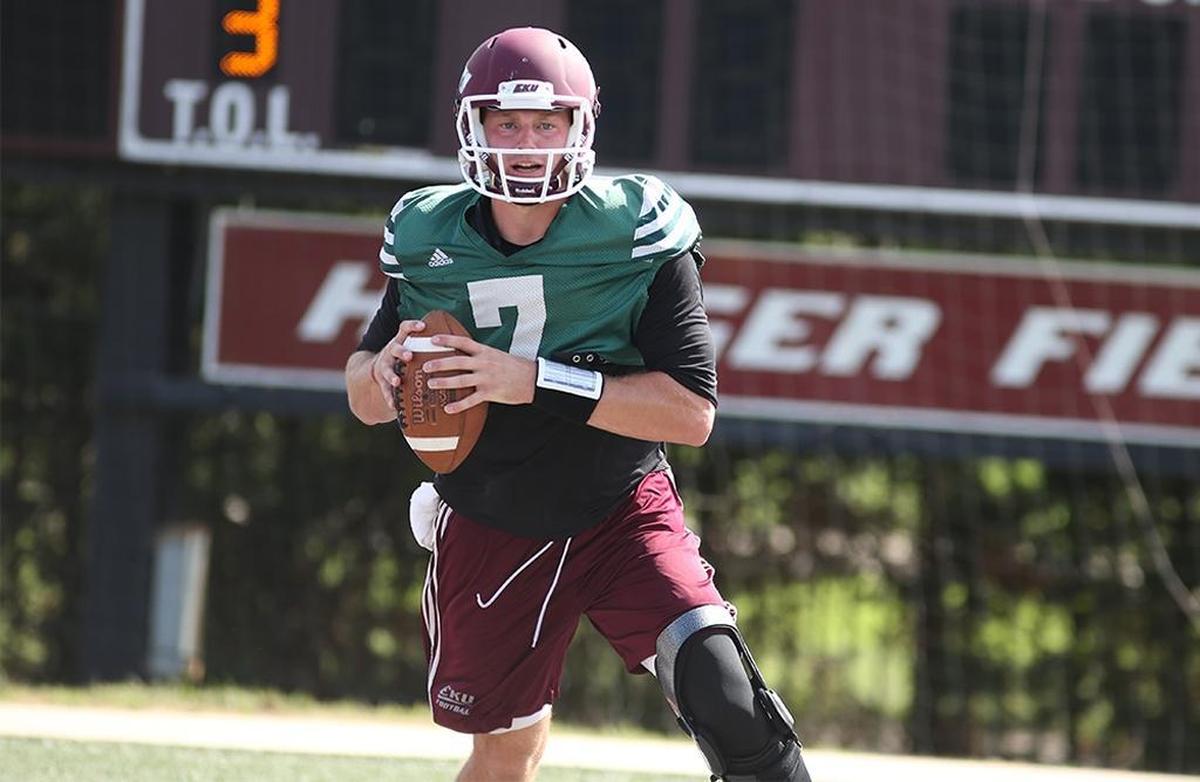 In his first start as Eastern Kentucky quarterback, Connecticut transfer Tim Boyle threw for 320 yards and two touchdowns in the Colonels’ 31-17 loss at Western Kentucky.