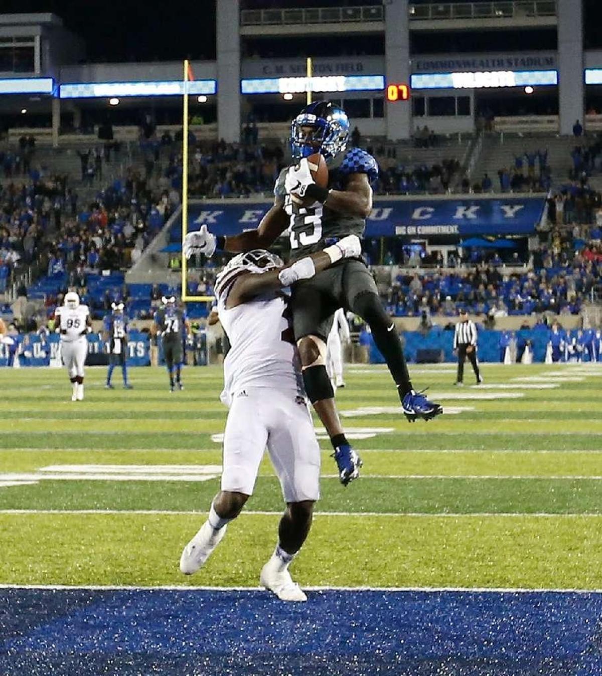 Jeff Badet had four touchdown receptions of 40 yards or more for Kentucky in 2016 and led the Wildcats in yards a catch (21.6). After earning his degree, Badet left UK and will play his senior season of eligibilty in 2017 at Oklahoma as a graduate transfer.