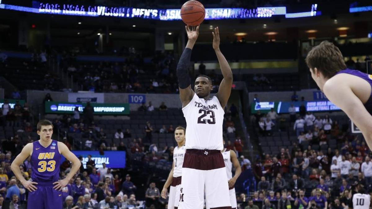Texas A&M guard Danuel House (23) shoots a foul shot against Northern Iowa in the second overtime of a second-round men's college basketball game in the NCAA Tournament Sunday, March 20, 2016, in Oklahoma City. Texas A&M won 92-88.