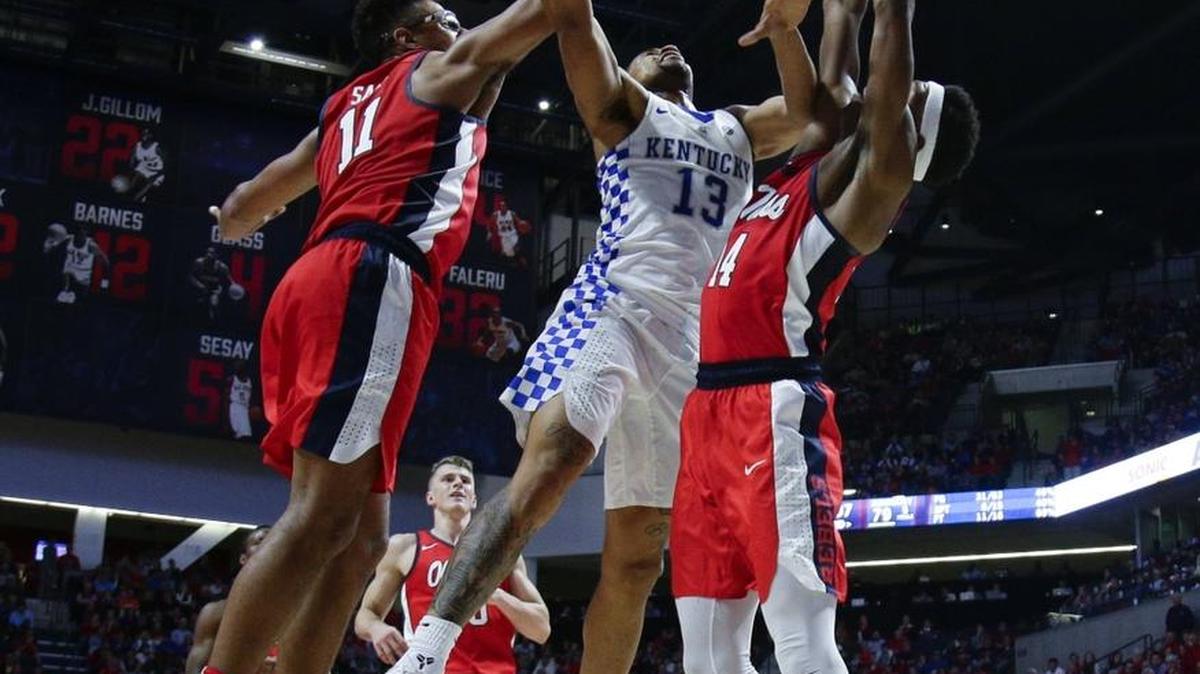 Kentucky guard Isaiah Briscoe (13) puts in two of his 19 points as part of his triple double as the Cats ripped Mississippi 99-76 on Thursday December 29, 2016 in Oxford, MS.