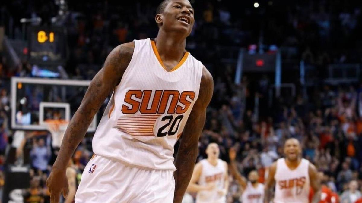 Phoenix Suns guard Archie Goodwin (20) reacted after making what proved to be the game-winning shot against the Atlanta Hawks in 2016.