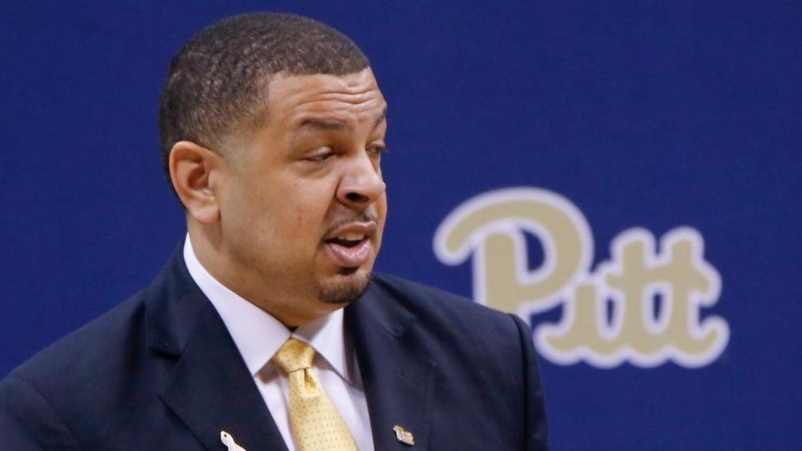 Jeff Capel addresses a news conference introducing the former Duke assistant as the new men’s basketball coach for the University of Pittsburgh, Wednesday, March 28, 2018, in Pittsburgh.