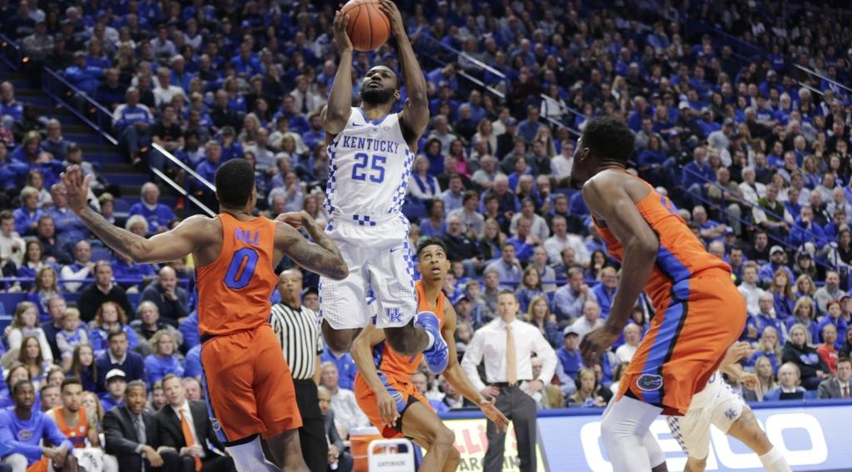 Dominique Hawkins (25) played the best basketball of his Kentucky Wildcats career down the stretch of his senior season in 2016-17.