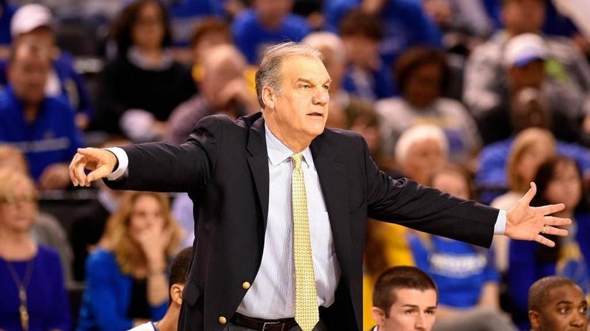 Hofstra coach Joe Mihalich leads the Pride against No. 6-ranked Kentucky at the Barclays Center on Sunday. ESPN has the 3 p.m. telecast.