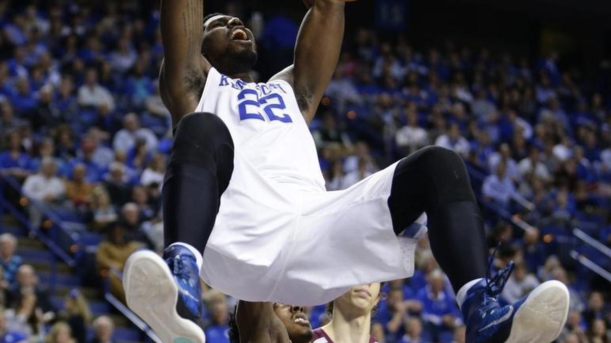 Kentucky Wildcats forward Alex Poythress (22) jammed for two of his game high 21 points as Kentucky defeated Eastern Kentucky University 88-67 at Rupp Arena on Wednesday December 9, 2015 in Lexington, Ky.