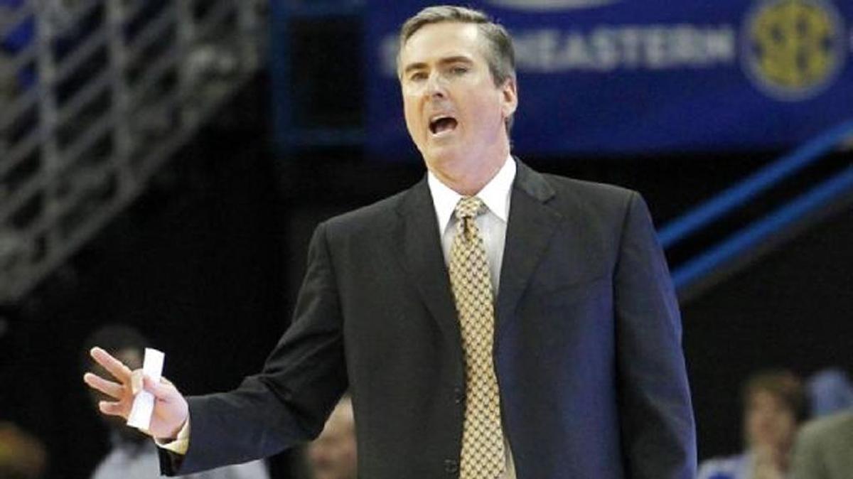 Former Mississippi State coach Rick Stansbury, shown here coaching MSU in 2012, is reported to be the leading candidate to be the new head coach at Western Kentucky.