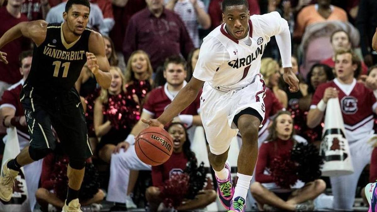 Marcus Stroman (1) pushes the ball down court against Vanderbilt at Colonial Life Arena.