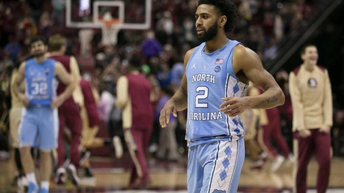 North Carolina’s Joel Berry II (2) and Luke Maye (32) react to the Tar Heels’ 81-80 loss at Florida State on Wednesday, January 3, 2018 at the Tucker Civic Center in Tallahassee, Fla.